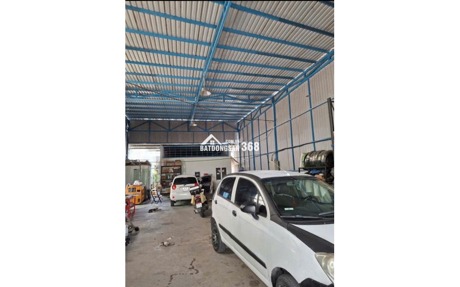 Bán nhà xưởng kinh doanh hay ở đều tốt, sát bờ sông Sài Gòn