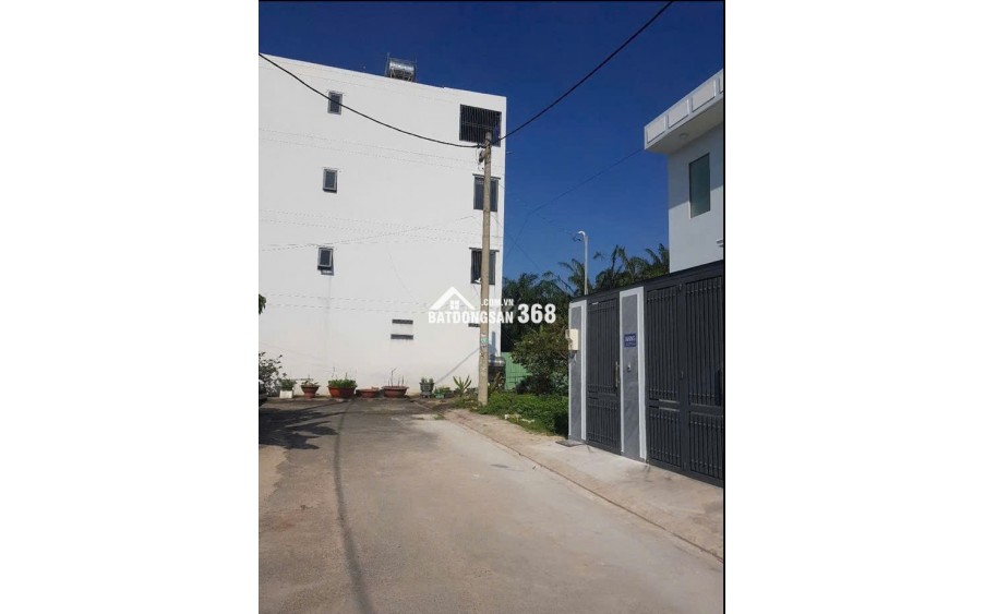 Bán đất thổ cư ở Thới Tam Thôn, Hóc Môn hẻm xe hơi