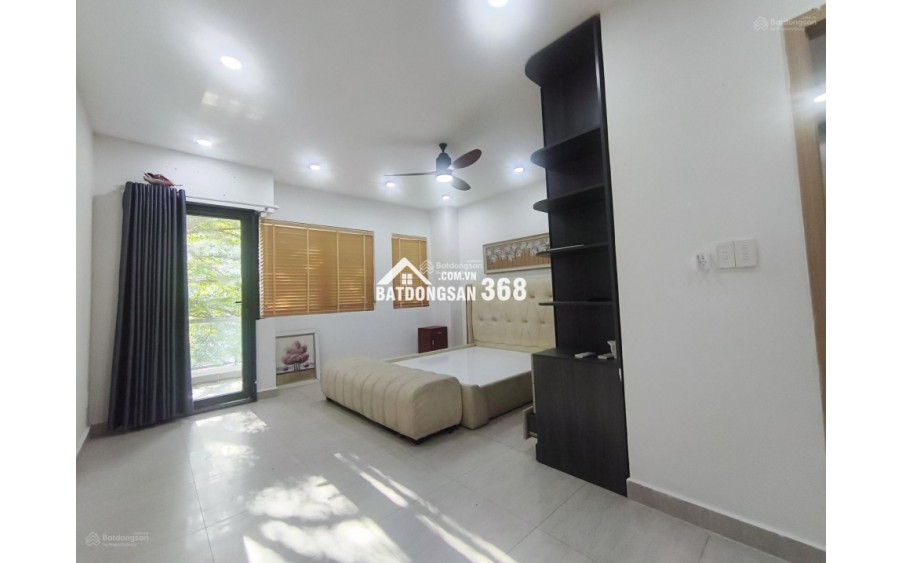 Bán nhà riêng 100m2 tại Bình Hưng, Hồ Chí Minh, đẹp, nhiều tiện ích chỉ 10,5 tỷ