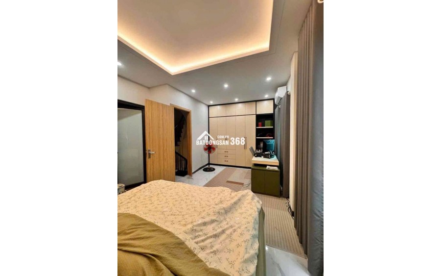 5 Tầng Mới Kính Kooong – 3,95 TỶ- Gần Chung Cư Lộc Ninh