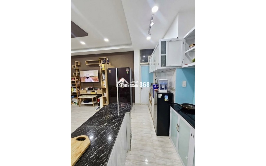 BÁN NHÀ HẺM XE HƠI ÂU DƯƠNG LÂN Q8 - BỀ NGANG 6M - NỞ HẬU TÀI LỘC