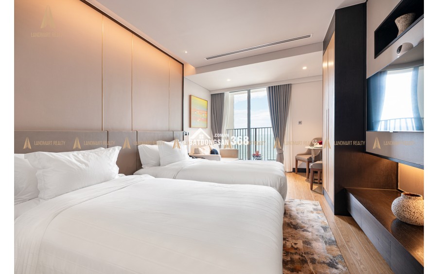 Bán gấp căn studio The Soleil Đà Nẵng, tầng cao view biển, full nội thất, giá 3.3 tỷ