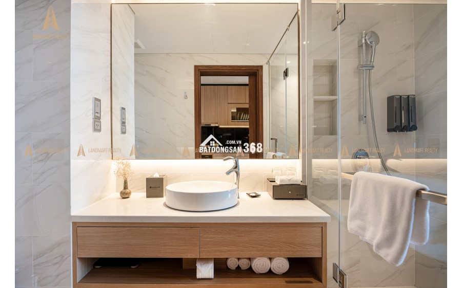 Bán gấp căn studio The Soleil Đà Nẵng, tầng cao view biển, full nội thất, giá 3.3 tỷ