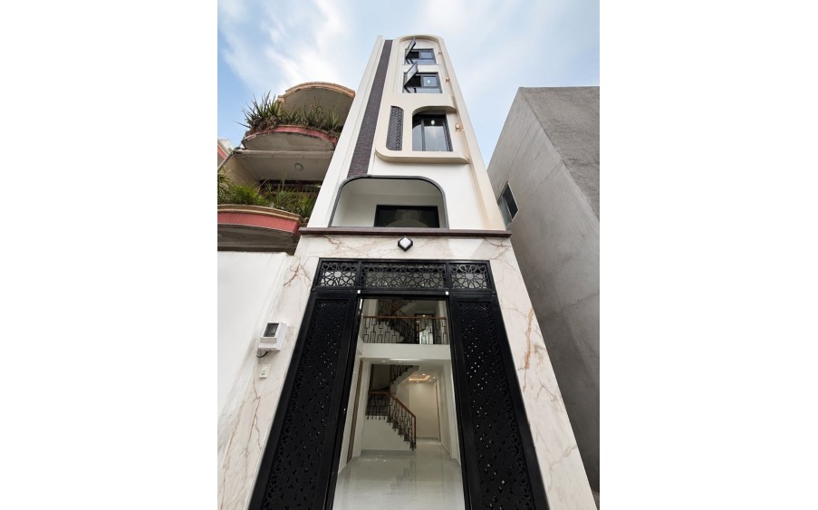 BÁN NHÀ TRUNG TÂM QUẬN 10 - 41M2 - 5 TẦNG BTCT - KẾ MẶT TIỀN - THIẾT KẾ HIỆN ĐẠI, NỘI THẤT CAO CẤP - HẺM XE HƠI - 9.9 TỶ.