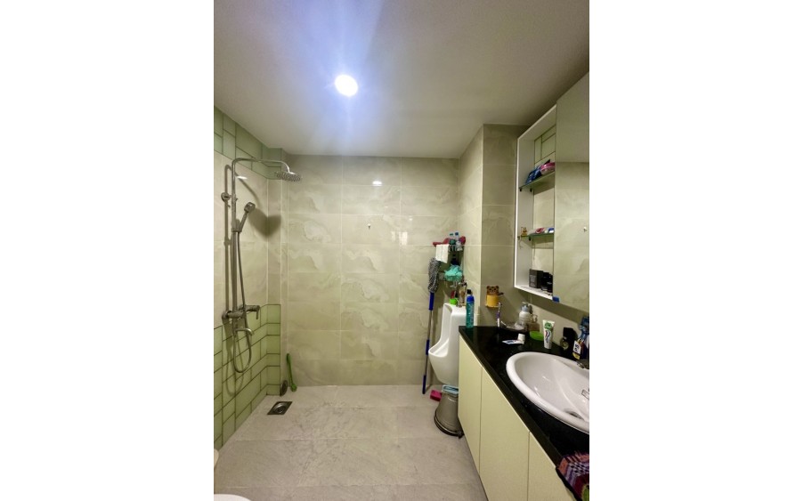 BÁN NHÀ ĐẸP 4 TẦNG - CMT8 SAU 1 CĂN MẶT TIỀN - 36M2 - NHỈNH 5 TỶ - TẶNG NỘI THẤT