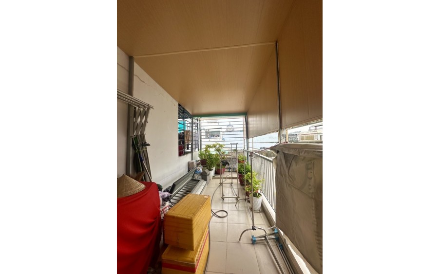 BÁN NHÀ ĐẸP 4 TẦNG - CMT8 SAU 1 CĂN MẶT TIỀN - 36M2 - NHỈNH 5 TỶ - TẶNG NỘI THẤT