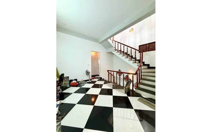 NHÀ 3 TẦNG – 72M² – NGAY NGUYỄN PHƯỚC NGUYÊN