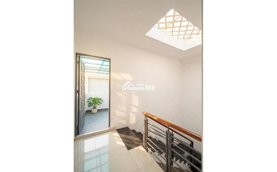 Nhà bán diện tích 91m2 ,4 tầng, 4 phòng ngủ lớn, 5WC, Quang Trung Thống Nhất, nở hậu tài lộc, 8.5 tỷ - Liên hệ ngay