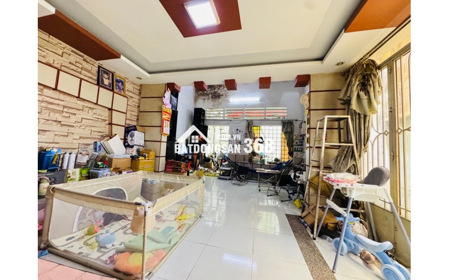 NHÀ ĐẸP THOẠI NGỌC HẦU – 67M² – 2 TẦNG – CHỈ 2 CĂN RA HẺM XE HƠI - GIÁ CHÀO 4.9 TỶ