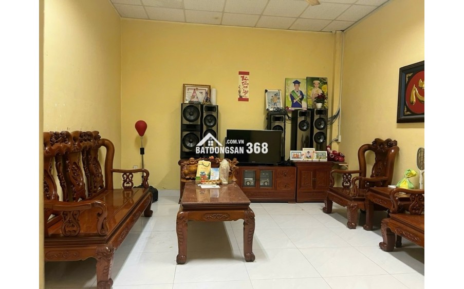 BÁN NHÀ DIỆN TÍCH KHỦNG FULL THỔ KDC HƯNG LONG BÌNH CHÁNH - XE HƠI NGỦ TRONG NHÀ