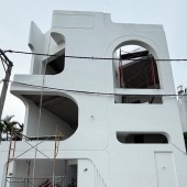6. Nhà đẹp, khu dân cư an ninh, tiện ích đầy đủ 7. Nhà đẹp, hẻm thông, gần chợ, trường học 8. Chính chủ bán nhà đẹp, pháp lý chuẩn, giá tốt