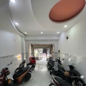  CHỈ 8.9 TỶ – CĂN HỘ DỊCH VỤ 9 PHÒNG – DÒNG TIỀN GẦN 50 TRIỆU/THÁNG – FULL NỘI THẤT – HẺM XE HƠI 5M