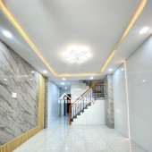 MẶT HẺM XE TẢI Q.8 – 4 tầng BTCT 50M²– 5PN – đỗ oto thoải mái, chỉ hơn 5T