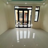 LONG BÌNH - 3 TẦNG BTCT - HẺM XE HƠI 8M - SÁT VINHOMS 5 PHÚT!
