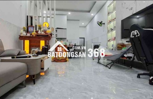 NHÀ ĐẸP DỌN VÀO Ở NGAY – NỘI THẤT CAO CẤP, CHỈ XÁCH VALI VỀ!