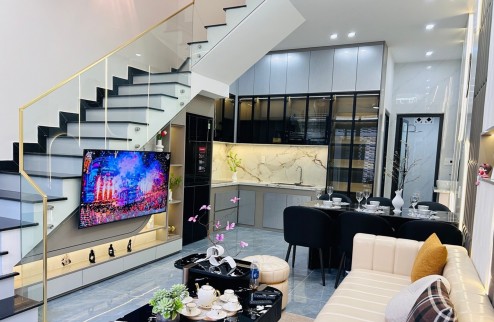 5.8 tỉ có nhà 3 tầng đà nẵng