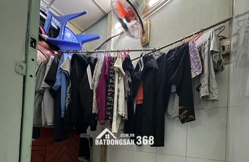 QUẬN 8 - gần cầu Chánh Hưng, gần cầu chà và , thuận tiện di chuyển sang các quận.