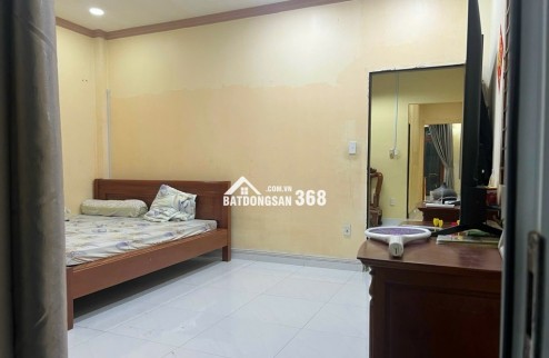 BÁN NHÀ DIỆN TÍCH KHỦNG FULL THỔ KDC HƯNG LONG BÌNH CHÁNH - XE HƠI NGỦ TRONG NHÀ