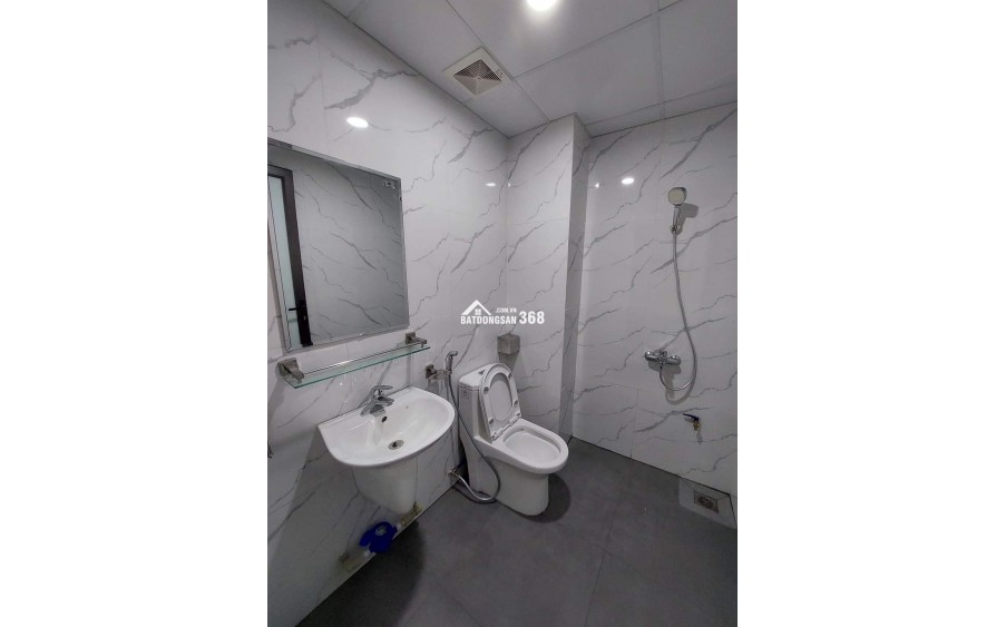 Bán tòa nhà dịch vụ 19 phòng cho thuê đối diện bệnh viện đa khoa thanh trì