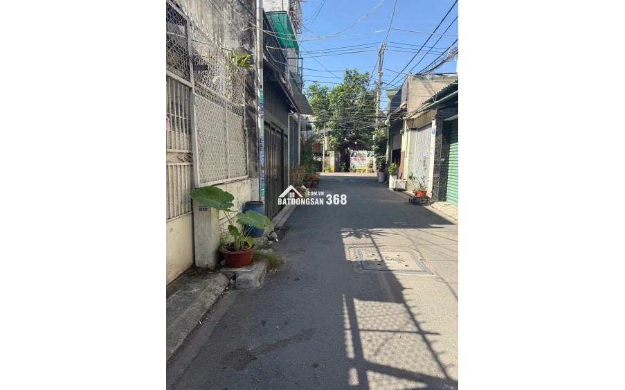 Bán nhà Quận 12,  trục Trường Chinh, 45m2, khu phân lô ô tô thông, nhỉnh 4 tỷ