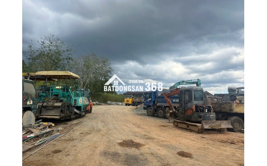 Bán nhanh lô đất MT đường Vòng Lâm Viên phường Lâm Viên .