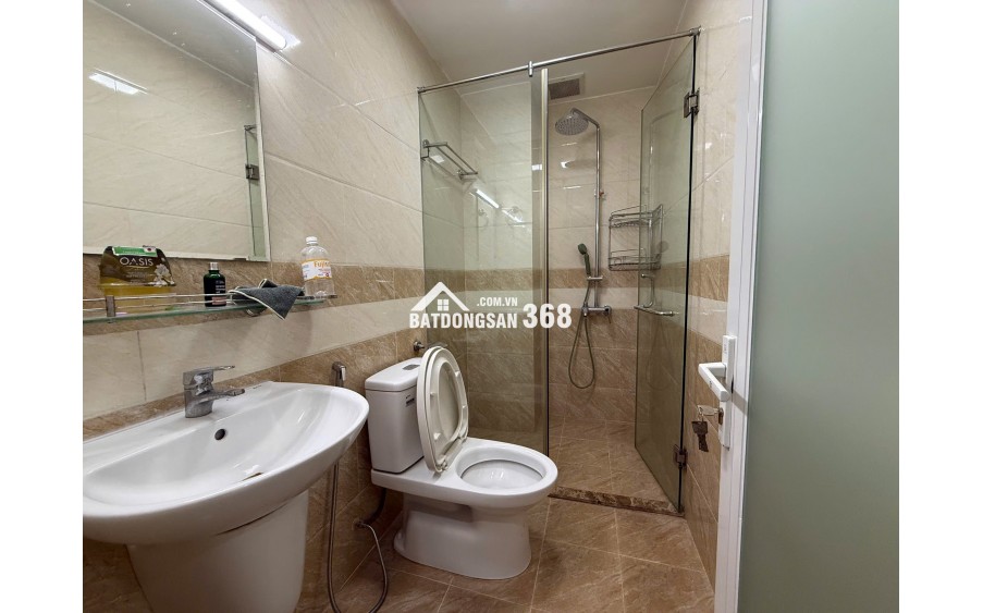  Bán nhà mặt tiền kinh doanh Phường Hiệp Bình  – Ngay sau TTTM Gigamall Thủ Đức –  84m2  4 tầng, Sân đậu xe hơi 7 chỗ