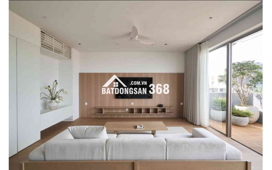 Bán gấp Tòa căn hộ mặt Hồ Tây chỉ 600 triệu/1m, dòng tiền 23 ngàn Đô/1 tháng - Ô tô.
