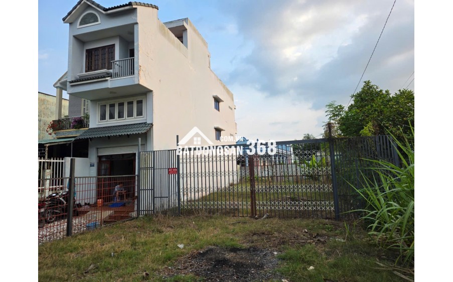Bán đất MT 290m2 giá 5.9 tỷ, Số 289 Thích Thiện Hoà Xã Bình Lợi