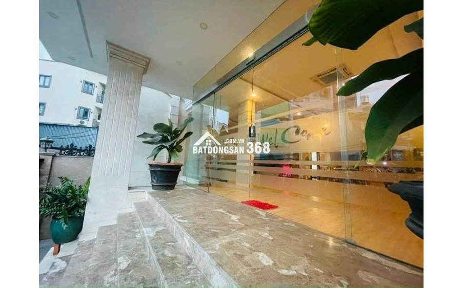 Phú Nhuận, P.9, Bán nhà 3 Tầng, Hẻm xe hơi thông, ngang 8m, 6 không gian, dưới 36 tỷ,