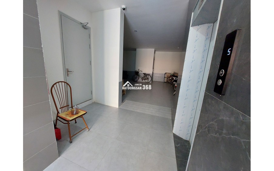 Bán tòa nhà dịch vụ 19 phòng cho thuê đối diện bệnh viện đa khoa thanh trì