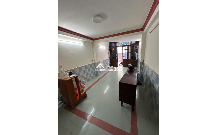 Cho thuê nhà 62/1 Xóm Đất P8 Q11 hẻm 3m, Đúc 3.5 tấm