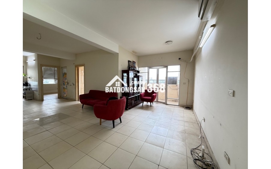 BÁN CHUNG CƯ LÔ GÓC THOÁNG SÁNG SÀI ĐỒNG HÀNG XÓM VINHOMES 2 NGỦ BAN CÔNG RỘNG 74M² 4.1 TỶ.