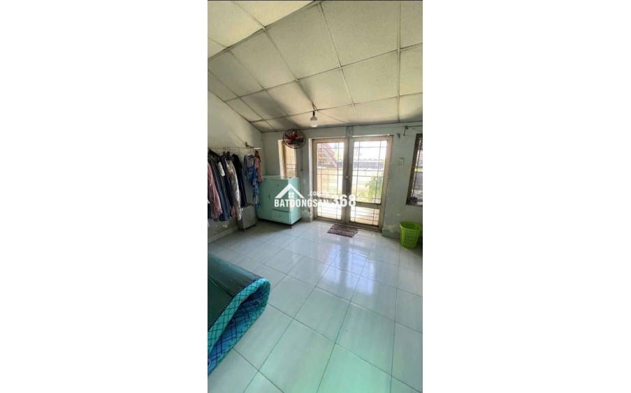 Bán nhà mặt tiền Trường Chinh ngay cầu Tham Lương Q12