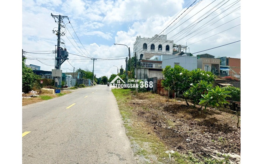 Chuyển nhượng và Bán  2 lô liền kề Mặt tiền khu trung tâm hiện hữu, mặt tiền đường Phan Đăng Lưu Phường Long Điền (2027) Bà rịa-Vũng tàu