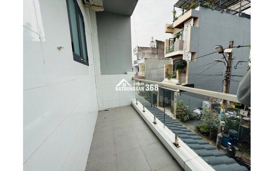 Nhà mới long truờng. Giá tốt chưa từng có