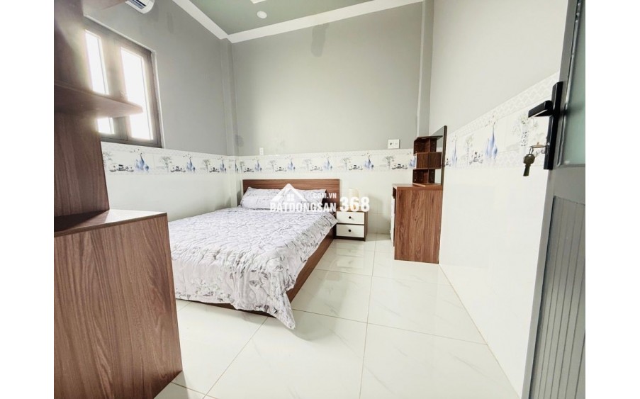 Nhà mới long truờng. Giá tốt chưa từng có