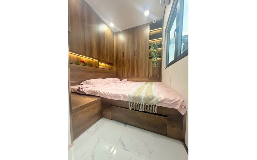 Bán nhà đường tin tiên hoàng bình thạnh phường gia định sát mặt tiền tiện ích đầy đủ