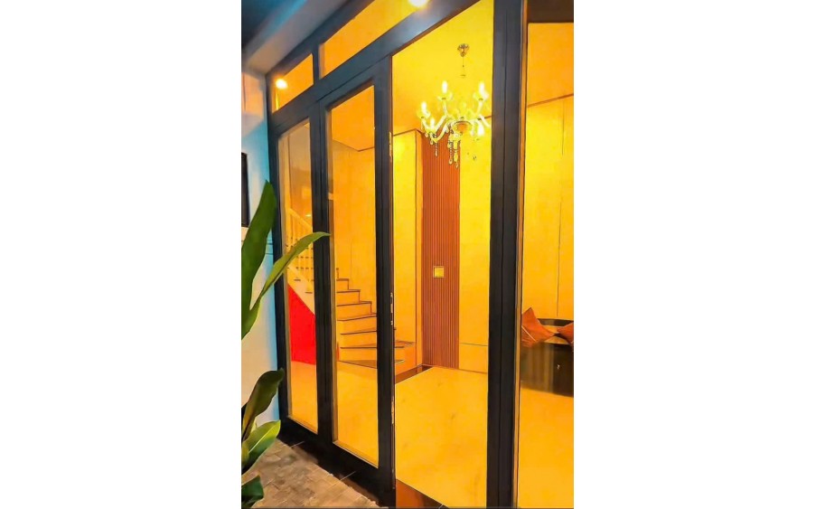Bán nhà đường tin tiên hoàng bình thạnh phường gia định sát mặt tiền tiện ích đầy đủ
