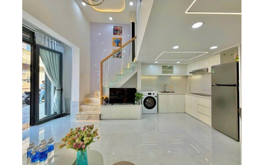 Bán nhà hxh đường phan văn trị bình thạnh nhà mới ở ngay căn lô gốc oto đỗ cửa