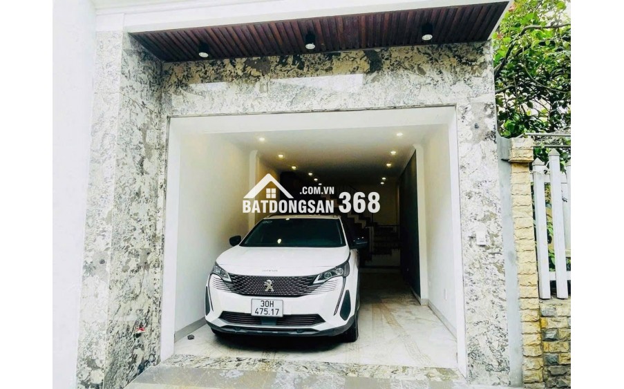 Bán nhà Ngọc thụy 11 tỷ 40m ô tô gara,thang máy,sổ đỏ Long Biên
