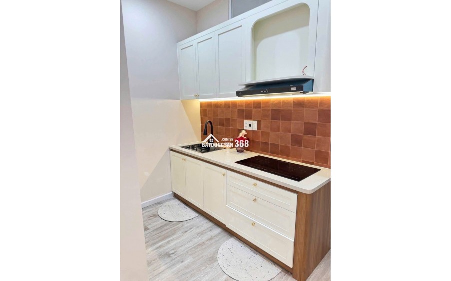 Nhà 2 tầng đường Hải Phòng - trục hướng biển cực đẹp