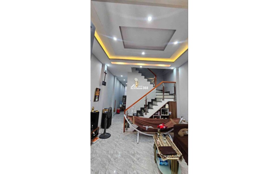 NHÀ ĐẸP QUẬN 7 – 60,4M² – 3 TẦNG – FULL NỘI THẤT  Kề bên Phú Mỹ Hưng, vị trí cực thuận tiện, gần Huỳnh Tấn Phát.