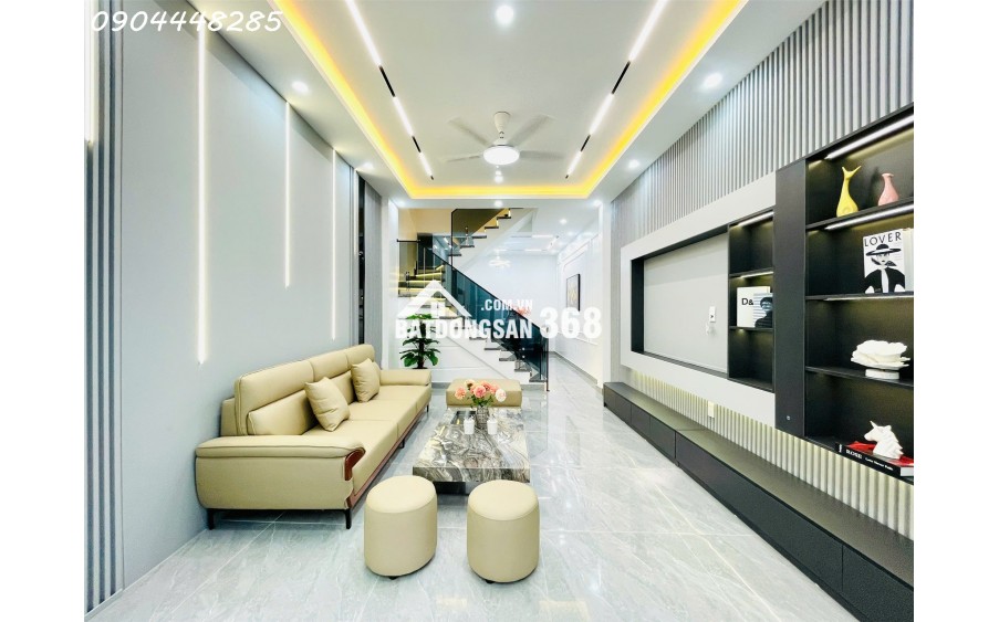 Bán 2 căn 4 tầng xây mới mặt ngõ Hồ Sen