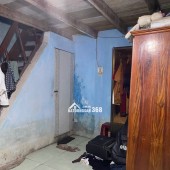 Cho thuê nhà mặt đường Trần Văn Trà, có thể kinh doanh và ở lại.