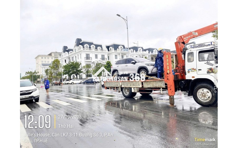 HUẾ MƯA MÀ ĐƯỜNG PHÚ XUÂN CITY VẪN KHÔ RÁO NHƯ THẾ NÀY ĐÂY CẢ NHÀ ƠI!