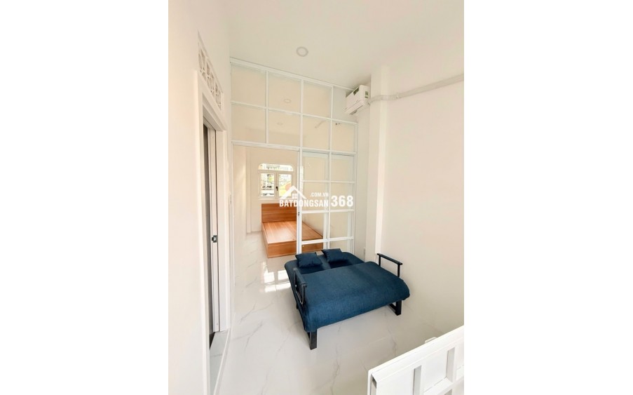 Bấy động sản nhà phố quận 7 tpHCM.Ra quận 1 gần thuận tiện,xung quanh gần trường học.