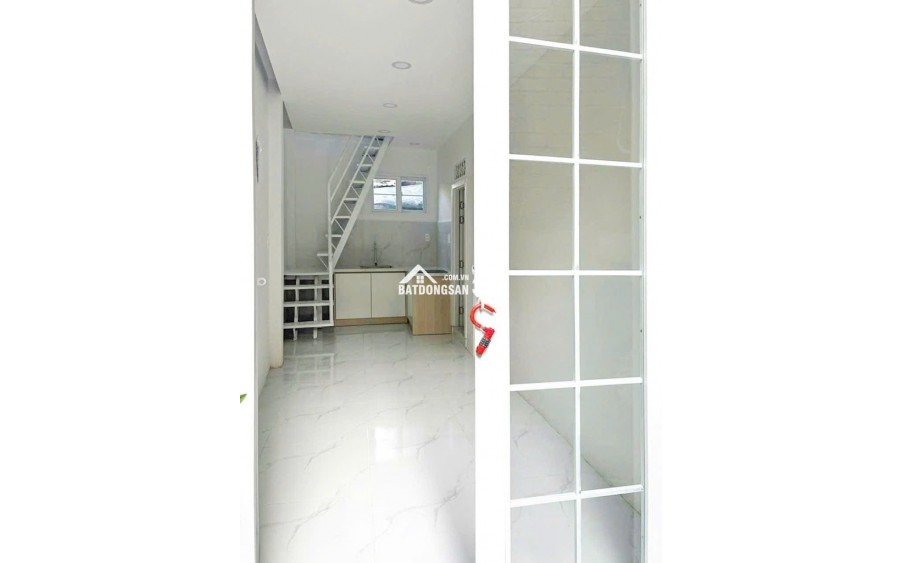 Bấy động sản nhà phố quận 7 tpHCM.Ra quận 1 gần thuận tiện,xung quanh gần trường học.