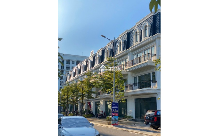 HUẾ MƯA MÀ ĐƯỜNG PHÚ XUÂN CITY VẪN KHÔ RÁO NHƯ THẾ NÀY ĐÂY CẢ NHÀ ƠI!