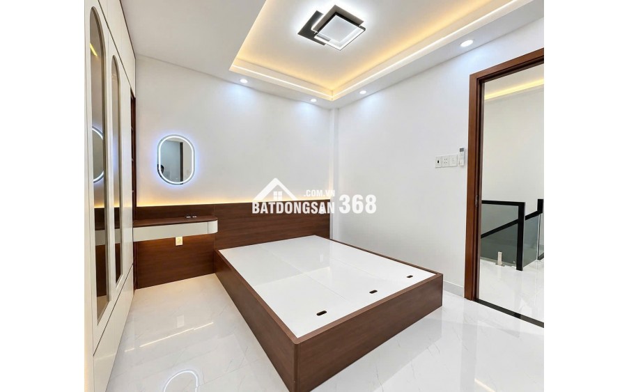 Bán nhà Quận 7 - Bùi Văn Ba 60m2 2tầng 3PN, Nội thất xịn, Ngang 4.3m, Hẻm 4m thông, 7.X tỷ