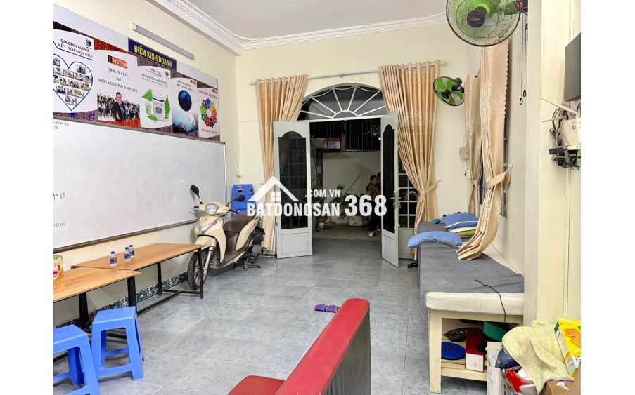 Chủ cần bán gấp nhà ngay BV Thủ Đức - Ngang 7.5m - Chỉ 9.5 Tỷ - Còn Thương Lượng